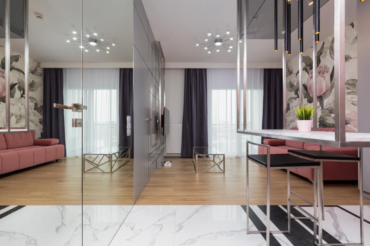 Premium Apartments Business Center By Renters Prestige Varşova Dış mekan fotoğraf