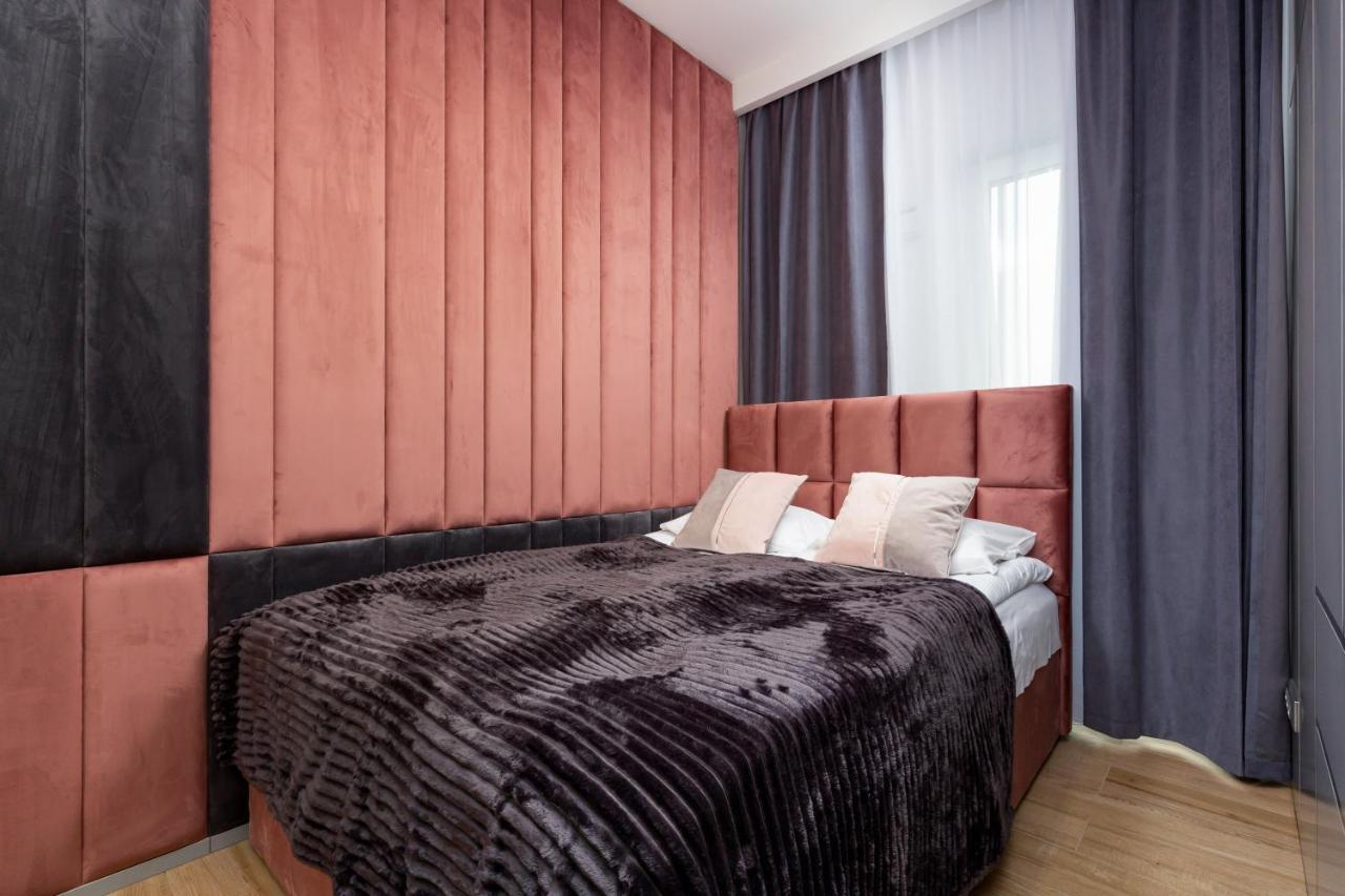 Premium Apartments Business Center By Renters Prestige Varşova Oda fotoğraf